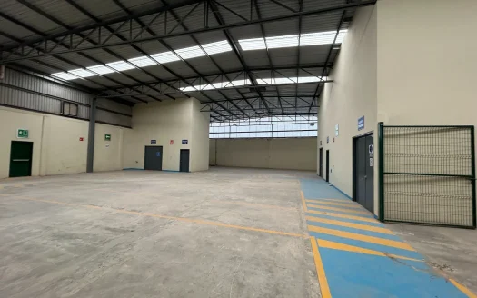Renta de Bodega en El Zapote del Valle