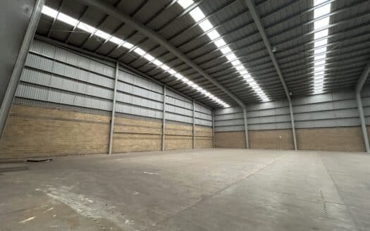 Nave industrial Carretera El Salto.